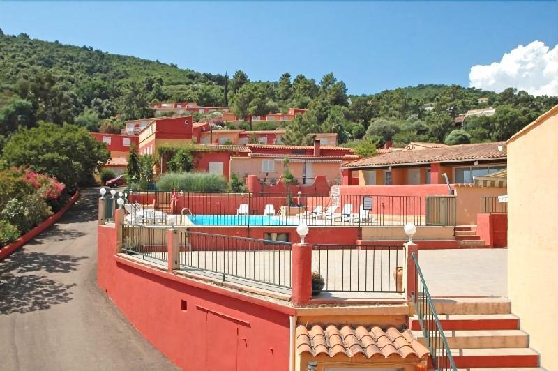 Hotel Residence San Pieru Tarcu Zewnętrze zdjęcie