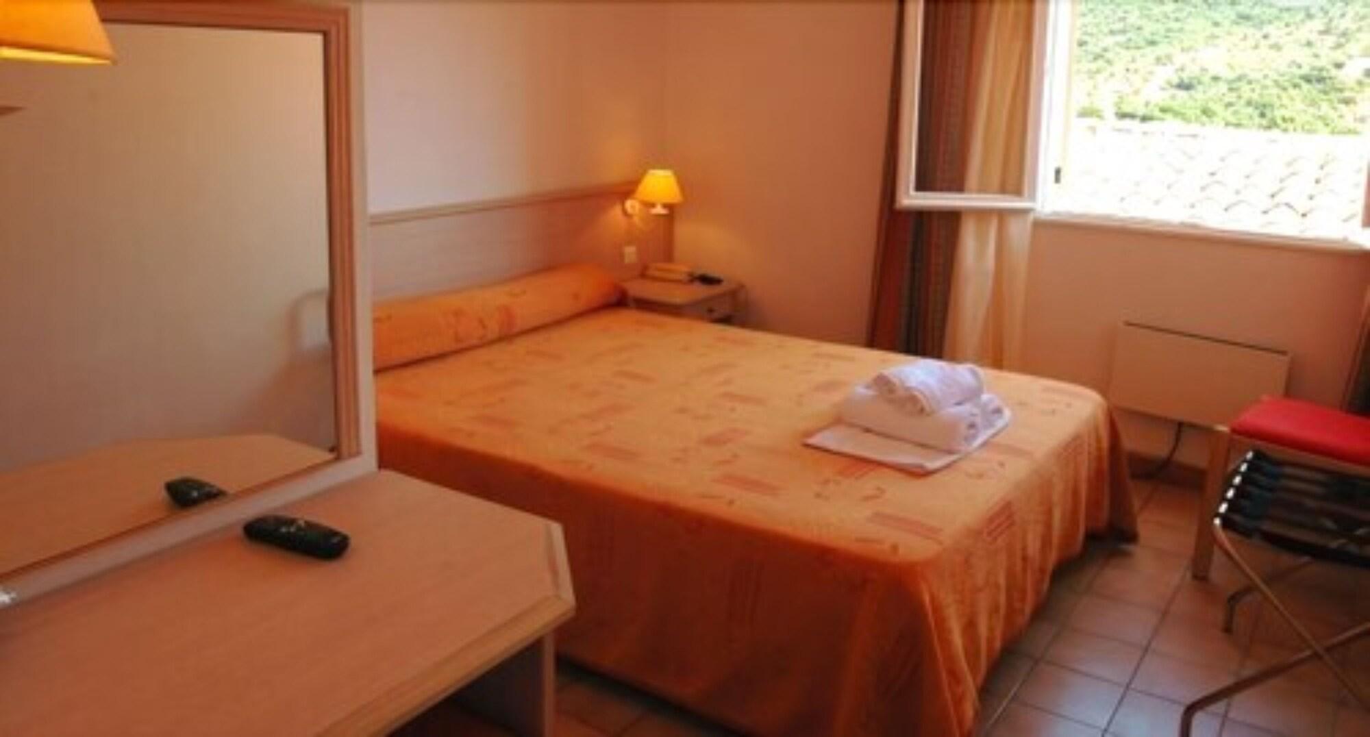 Hotel Residence San Pieru Tarcu Zewnętrze zdjęcie